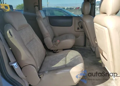 2005 Saturn Relay 2 z USA, uszkodzony, nr VIN 5GZDV03L25D169864